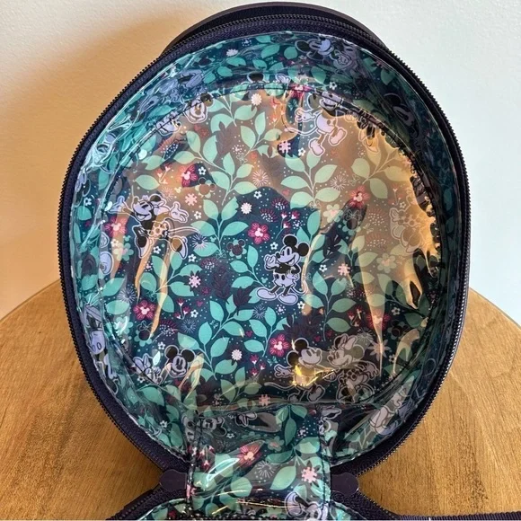 SOLD- NWT Vera Bradley Disney Whimsy Cosmetic Bag Case Mickey MinnieMouse Purple - Picture 12 of 16